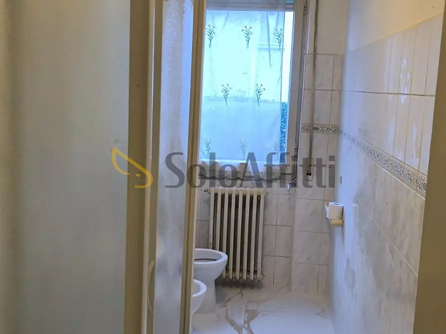 Immagine 11 di Bilocale in affitto  in Via Francesco Borromini 28 a Como