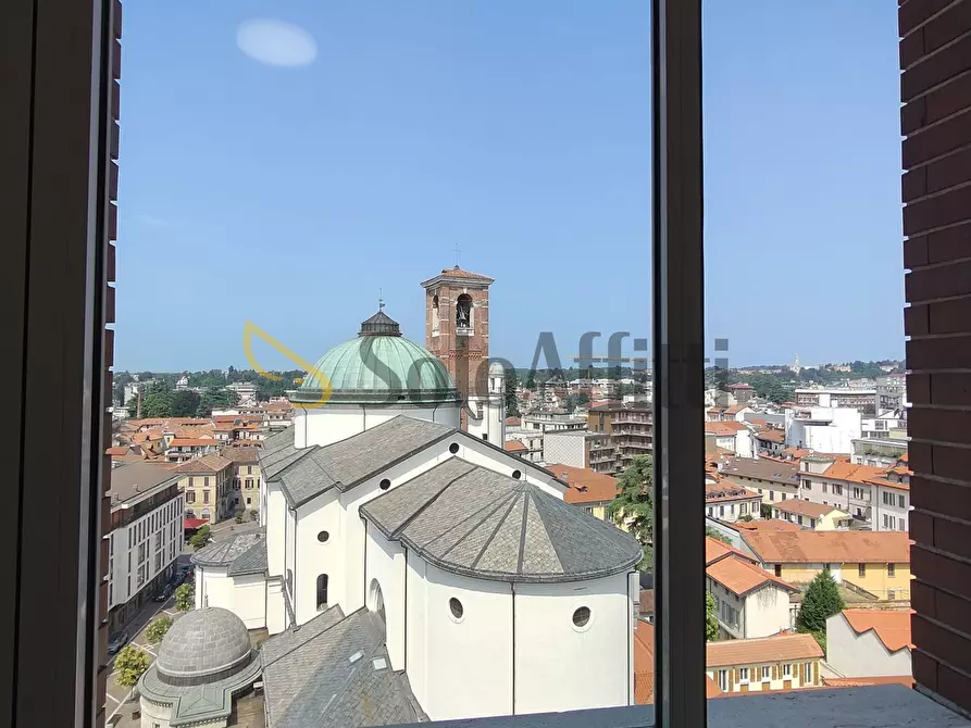 Immagine 18 di Trilocale in affitto  a Gallarate