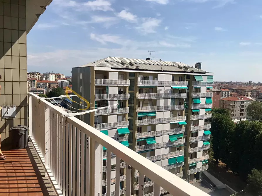 Immagine 23 di Quadrilocale in affitto  in Piazza del Monastero 10 a Torino