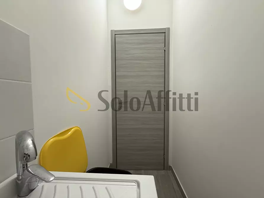 Immagine 10 di Trilocale in affitto  a Catanzaro