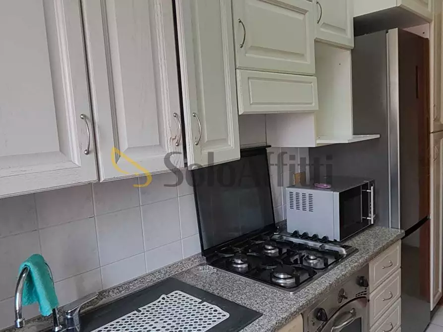 Immagine 13 di Quadrilocale in affitto  in Via Teo Lambri 9 a Pavia