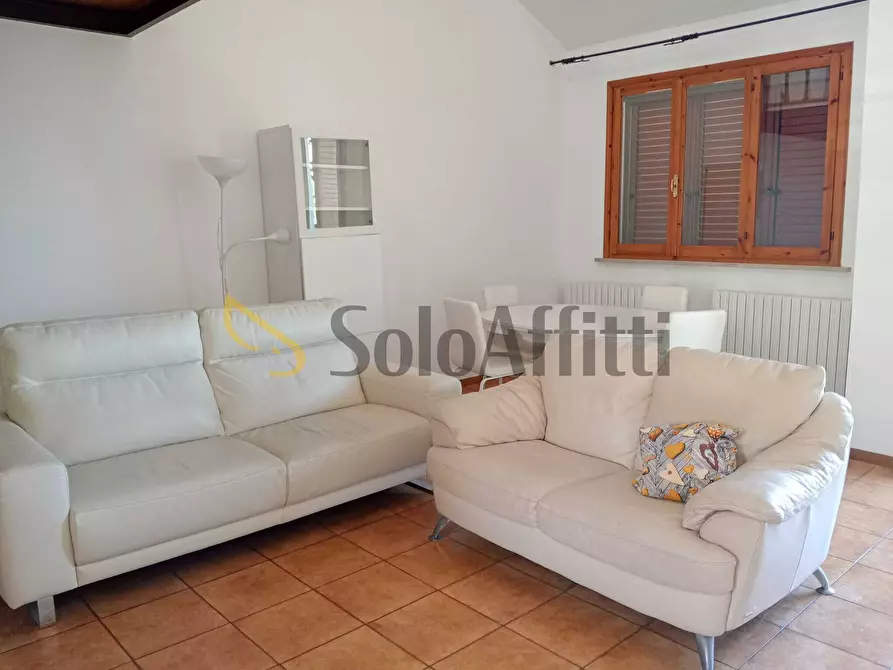 Immagine 1 di Quadrilocale in affitto  a Falconara Marittima