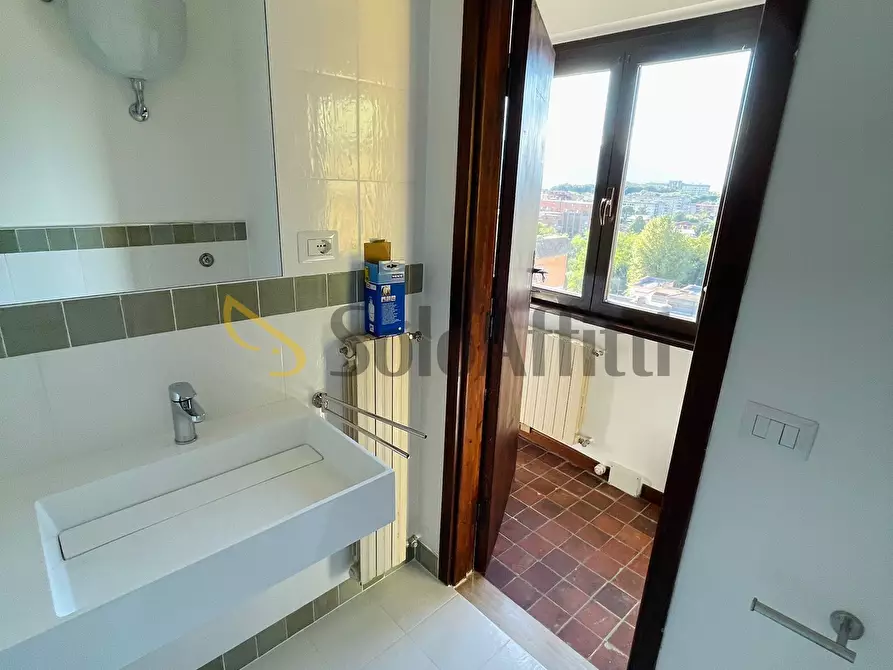 Immagine 20 di Attico in affitto  a Frosinone