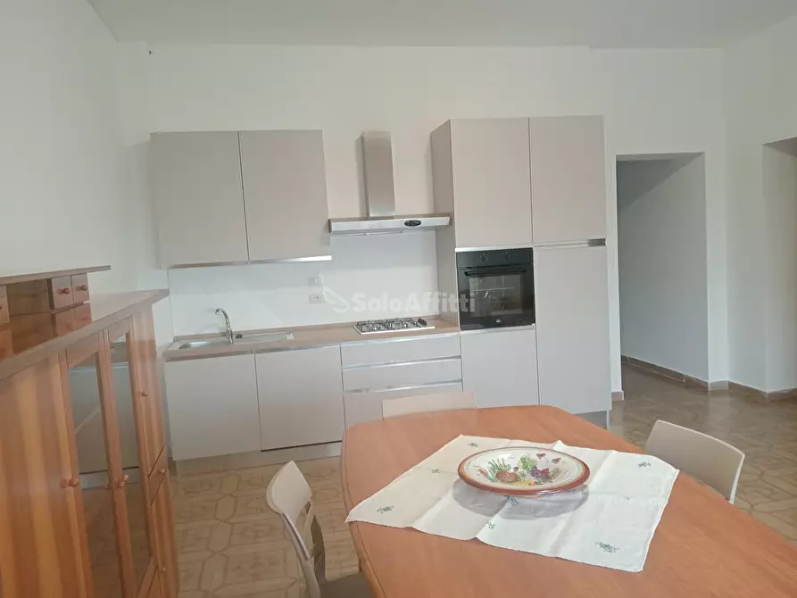 Immagine 6 di Bilocale in affitto  a Falconara Marittima