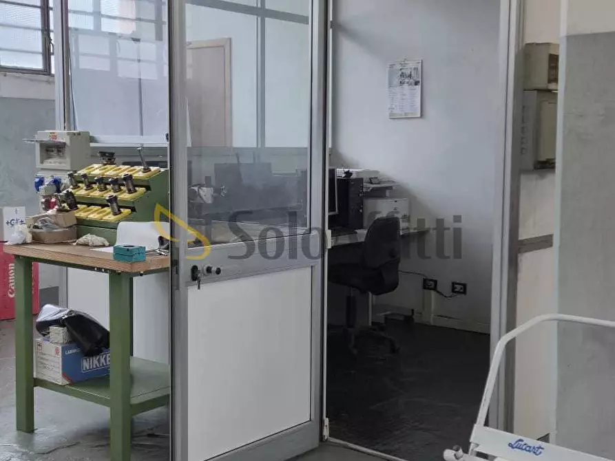 Immagine 21 di Capannone industriale in affitto  in Via Francesco De Sanctis a Torino