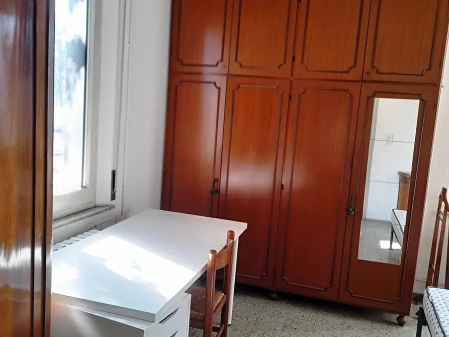 Immagine 35 di Trilocale in vendita  in Via Volturno 104 a Parma