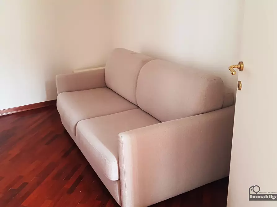 Immagine 16 di Trilocale in affitto  in Borgo Schizzati 17 a Parma