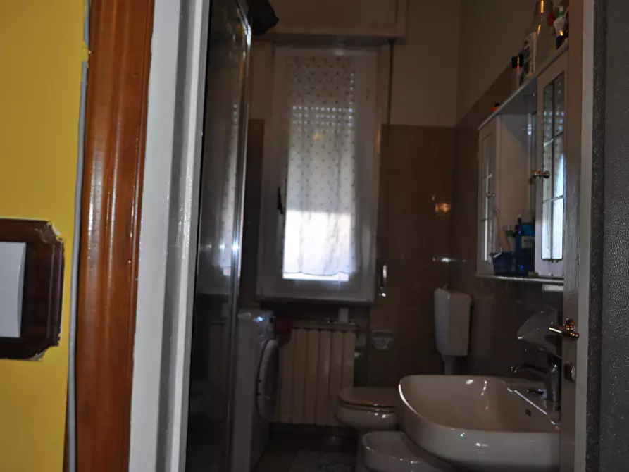 Immagine 27 di Trilocale in vendita  in Via Goffredo Mameli a Collecchio