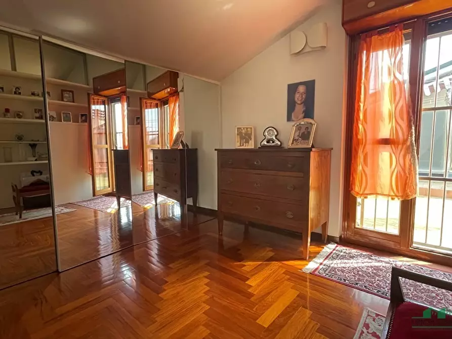 Immagine 37 di Quadrilocale in vendita  in Strada Comunale Farnese 48 a Parma