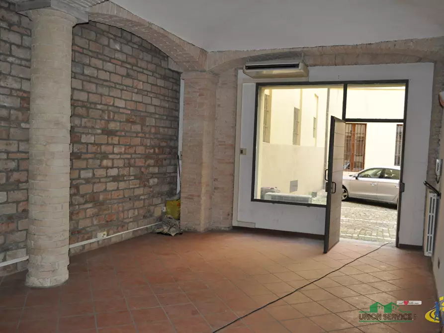 Immagine 1 di Appartamento in vendita  in Vicolo San Tiburzio a Parma