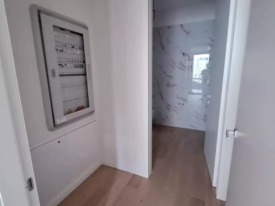 Immagine 25 di Trilocale in vendita  in Borgo delle Grazie 3 a Parma