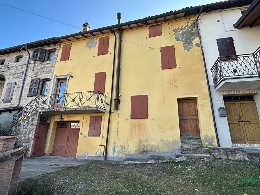 Immagine 26 di Terratetto in vendita  in Strada di Tordenaso 47 a Langhirano