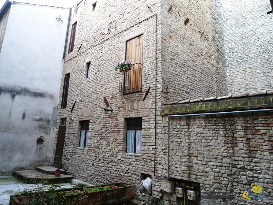 Immagine 23 di Bilocale in affitto  in Borgo Naviglio 6 a Parma