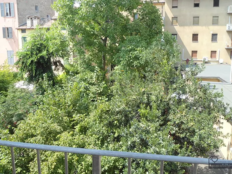 Immagine 8 di Bilocale in affitto  in Via Primo Groppi 14 a Parma