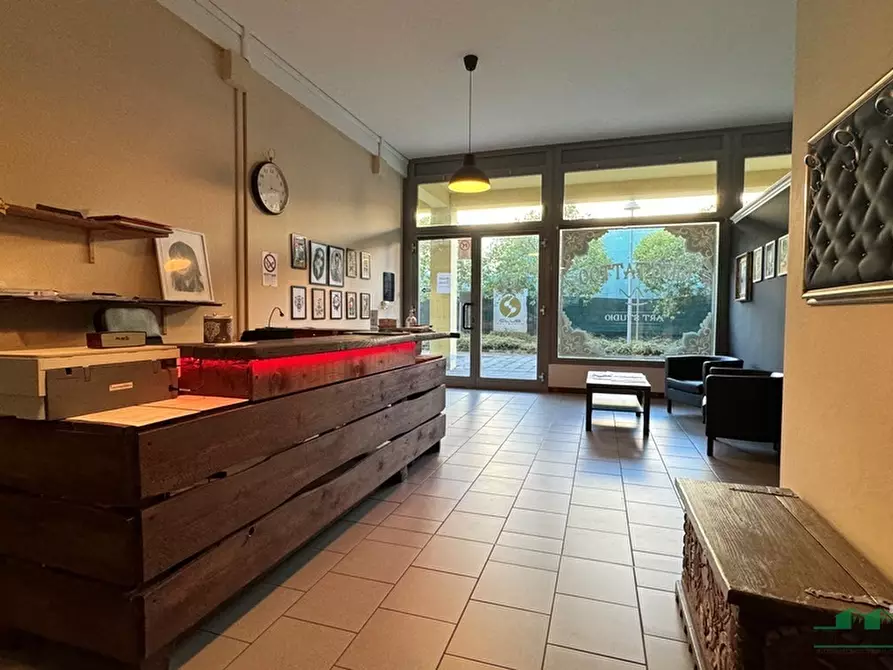 Immagine 16 di Attività commerciale in vendita  in Via La Spezia 32 a Collecchio