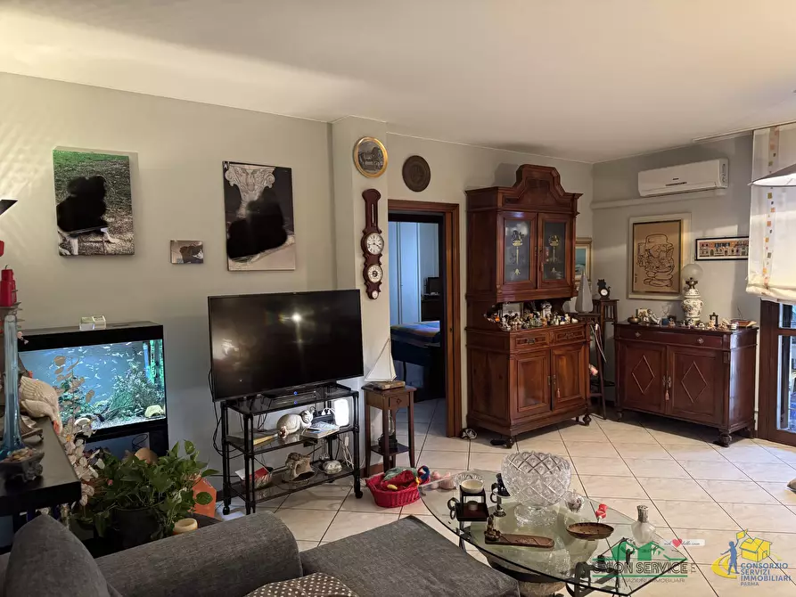 Immagine 19 di Quadrilocale in vendita  in Via Artemisia Gentileschi a Parma