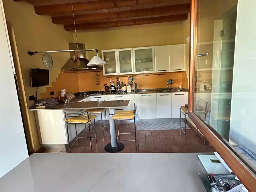 Immagine 12 di Porzione di casa in vendita  in Via Augusto Franzoj 6 a Parma
