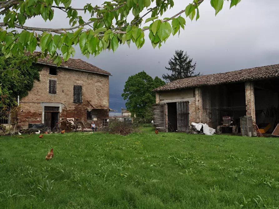Immagine 1 di Rustico / casale in vendita  in Strada Colmignola 2 a San Secondo Parmense