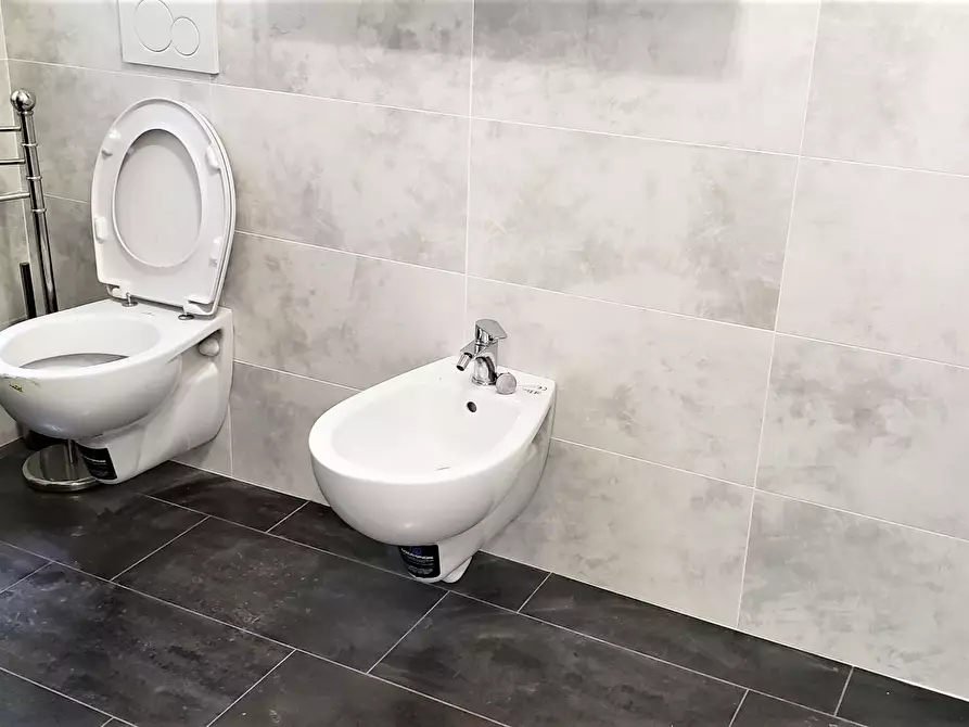 Immagine 13 di Trilocale in affitto  in Via Giuseppe Verdi a Parma