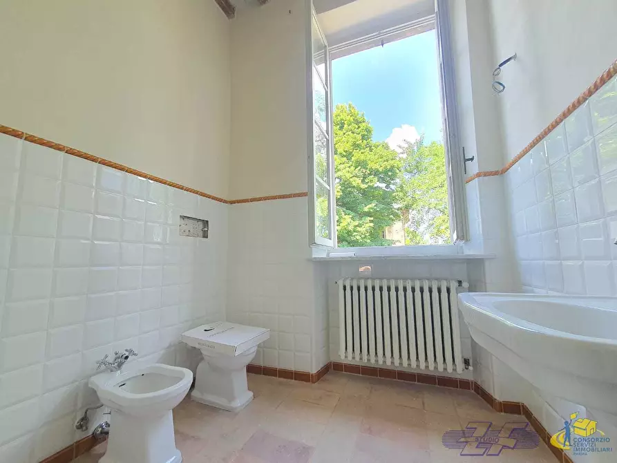 Immagine 37 di Porzione di casa in vendita  in Via Cavaillon 7 a Langhirano