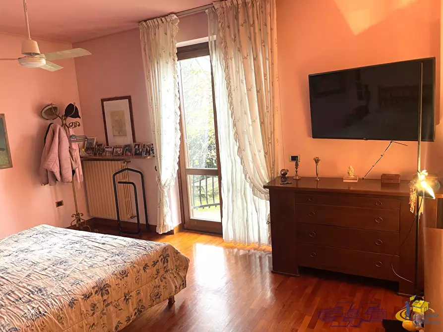 Immagine 19 di Villa in vendita  in Via Fontana Anna a Traversetolo