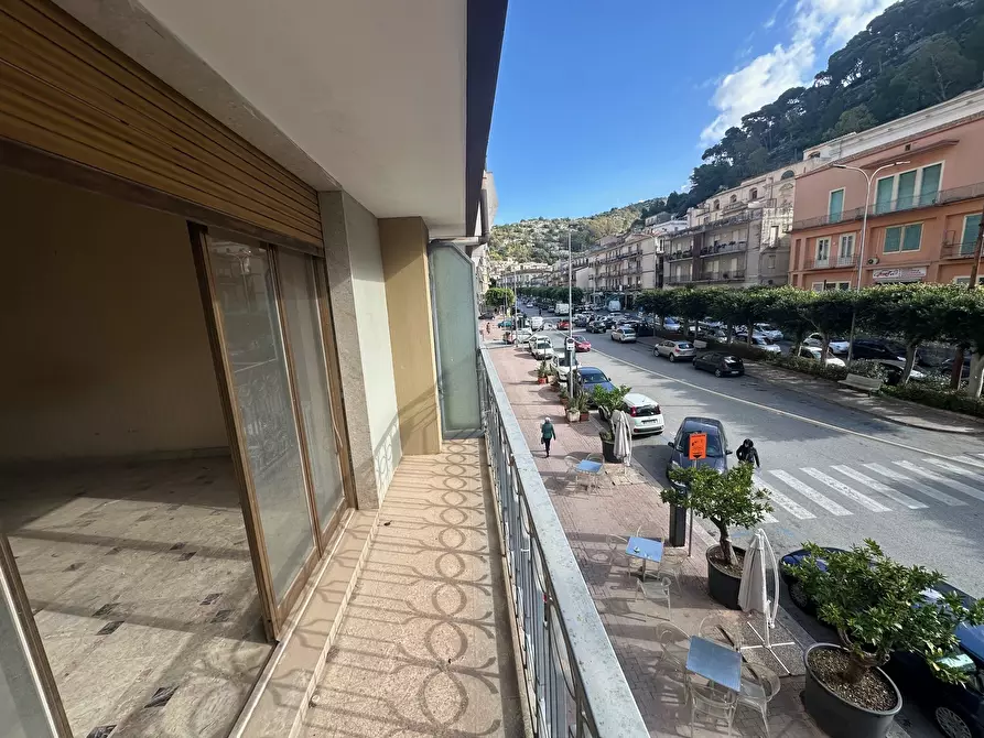 Immagine 5 di Appartamento in vendita  in Traversa IV Medaglie D'Oro 42 a Modica