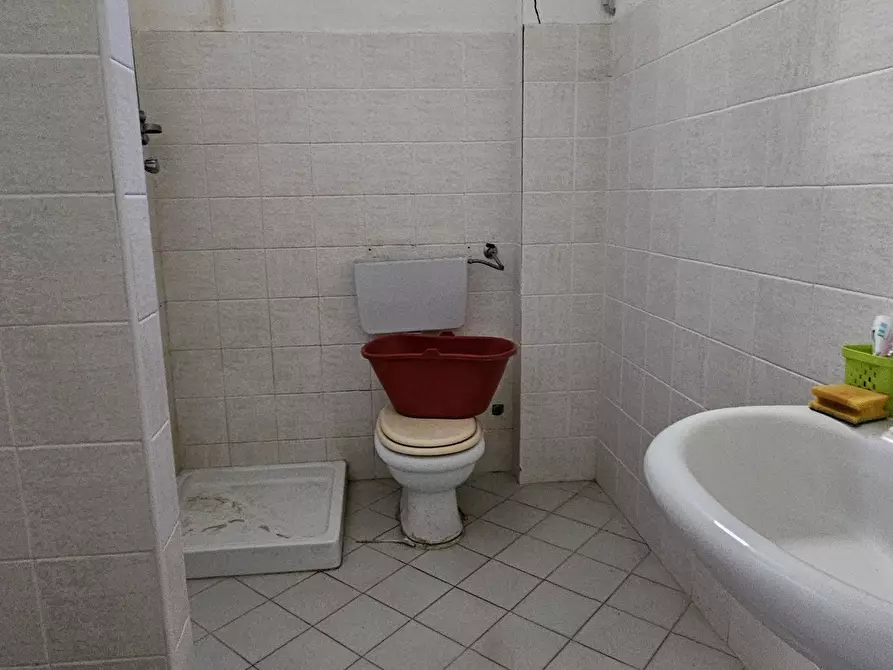 Immagine 11 di Magazzino in vendita  in Via Ferro di Cavallo 94/1 a Scicli