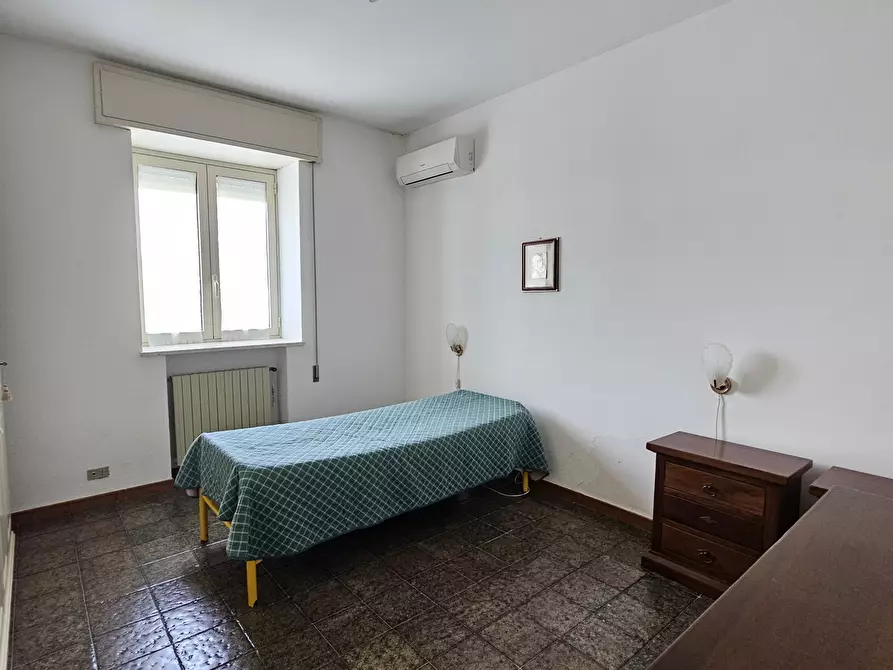 Immagine 9 di Villa in vendita  a Modica