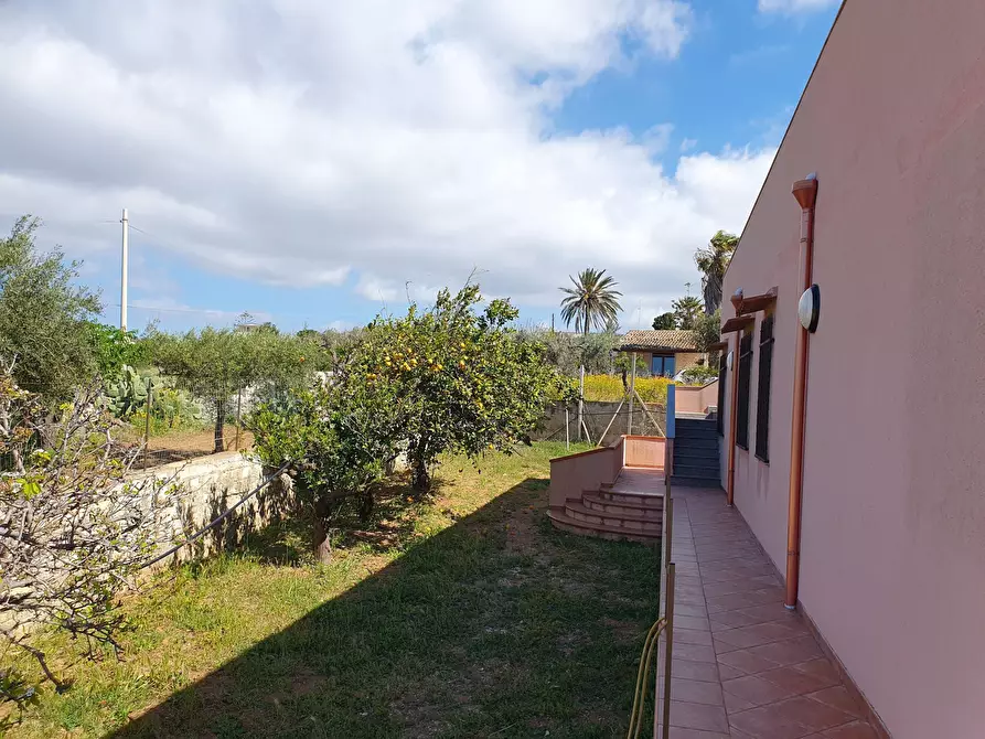 Immagine 18 di Villa in vendita  a Scicli