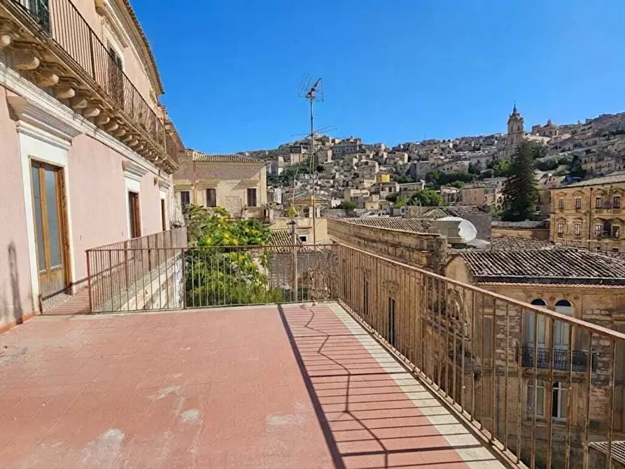 Immagine 3 di Appartamento in vendita  in Via Campailla 952 a Modica