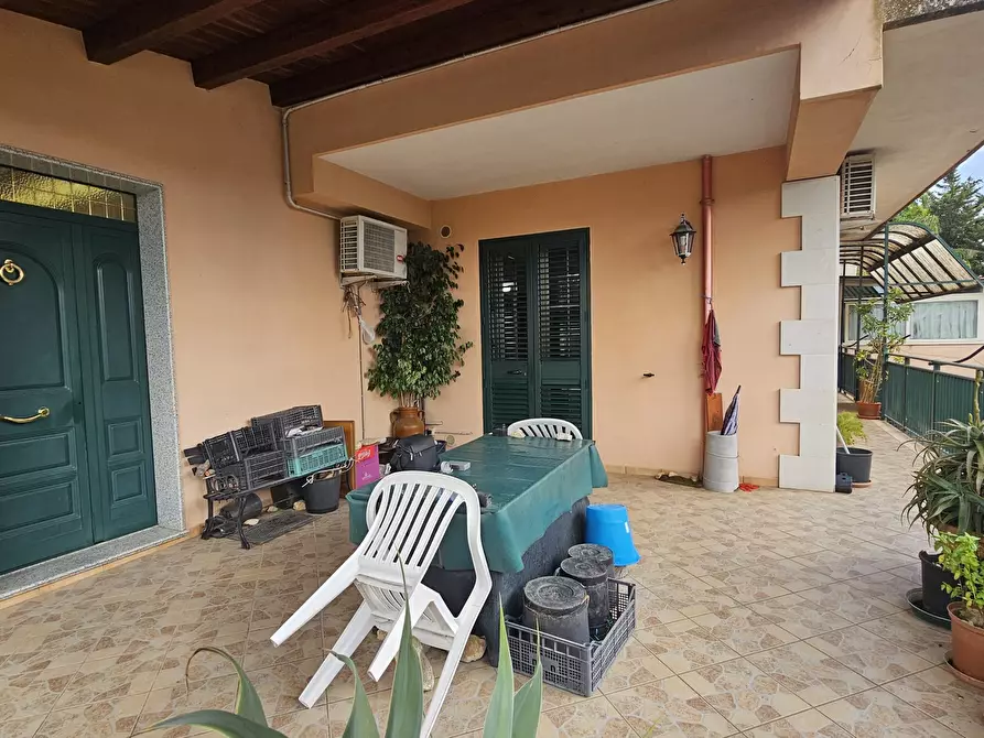 Immagine 10 di Villa in vendita  in Via San Giuliano San Elena 22 a Modica