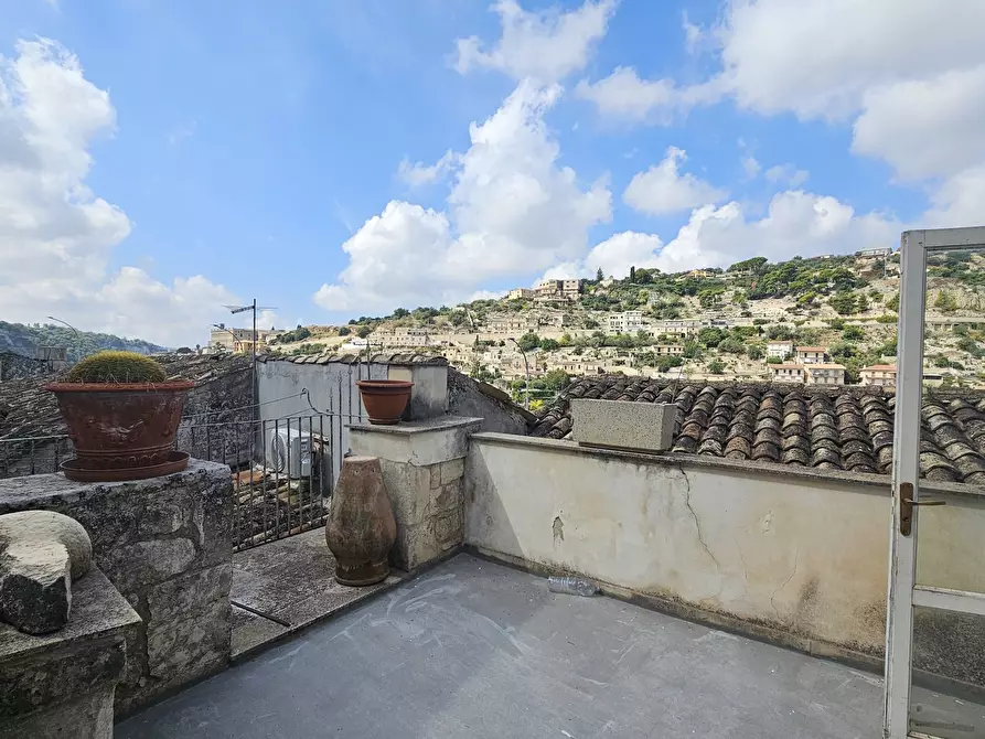 Immagine 9 di Appartamento in vendita  in Via Guerrazzi a Modica