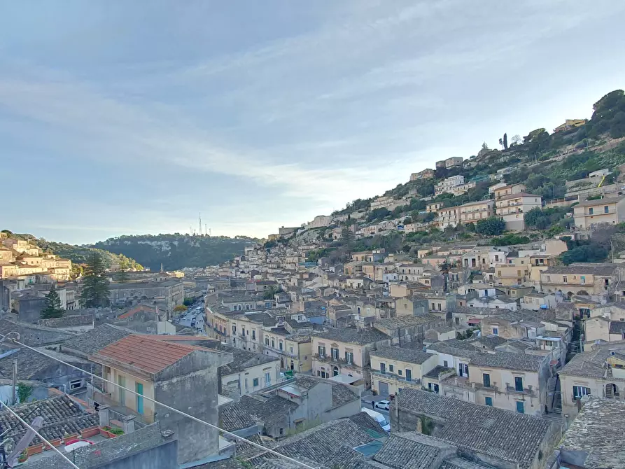 Immagine 12 di Casa indipendente in vendita  a Modica