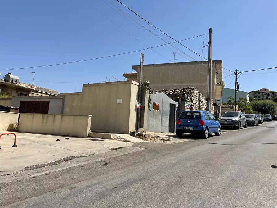 Immagine 18 di Villa in vendita  in COZZO ROTONDO 88 a Modica