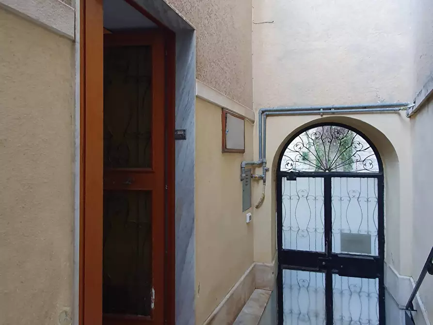 Immagine 5 di Casa indipendente in vendita  a Modica