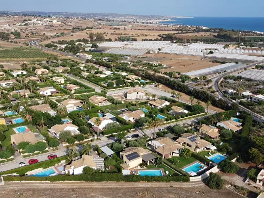 Immagine 18 di Villa in vendita  a Scicli