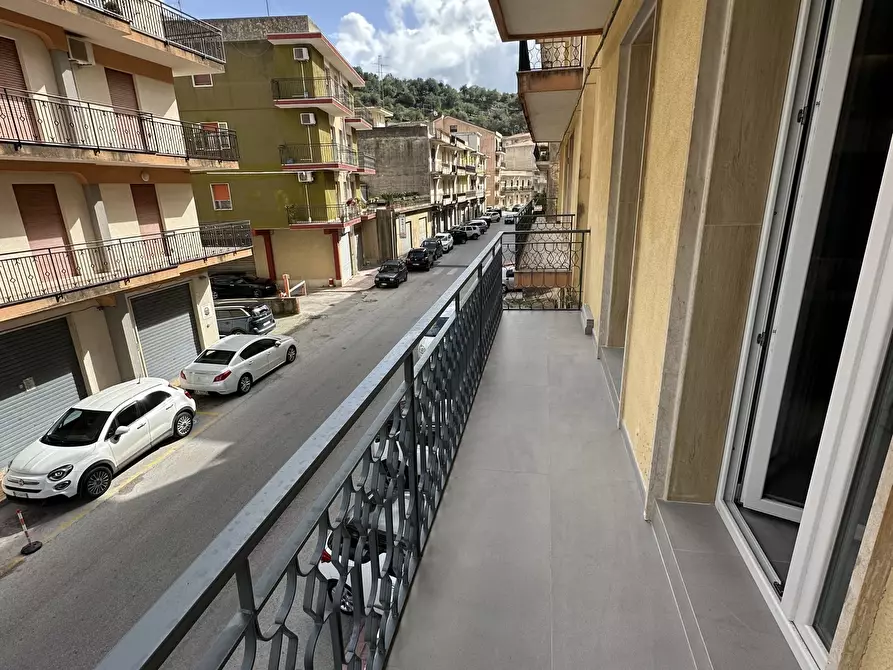 Immagine 15 di Appartamento in vendita  in Via Giarratana 1531 a Modica