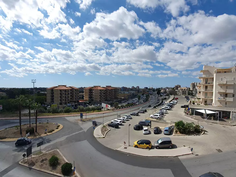 Immagine 4 di Appartamento in vendita  in Via Risorgimento 215 a Modica