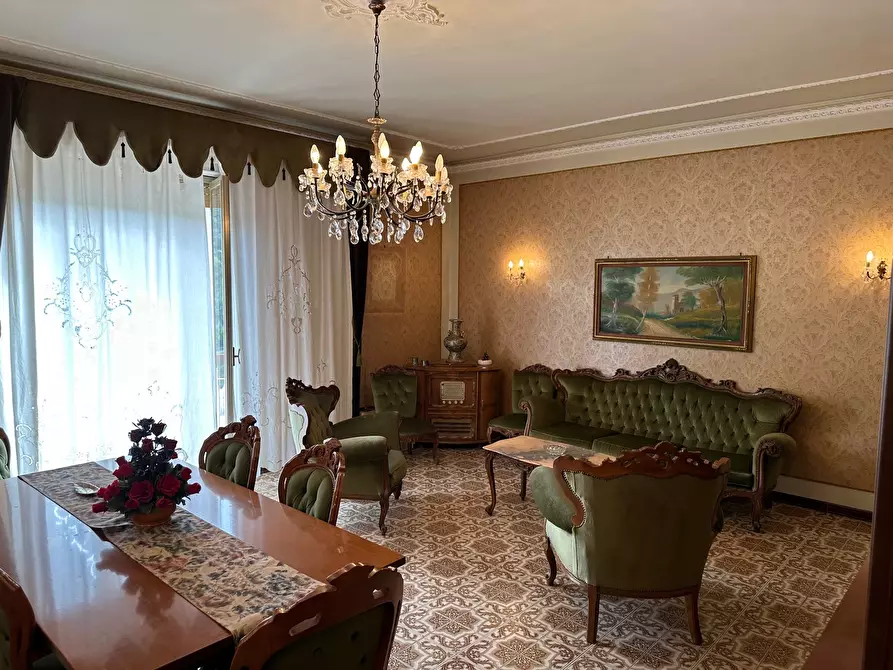 Immagine 21 di Appartamento in vendita  in via Nuova S. Antonio 2 a Modica