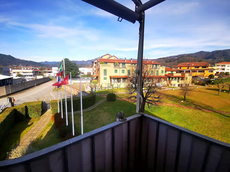 Immagine 5 di Appartamento in affitto  a Follo