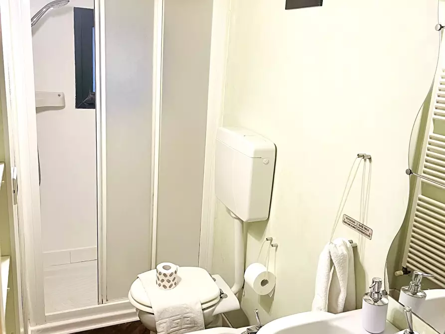 Immagine 33 di Bilocale in vendita  in Via Capo di Lucca 4 a Bologna
