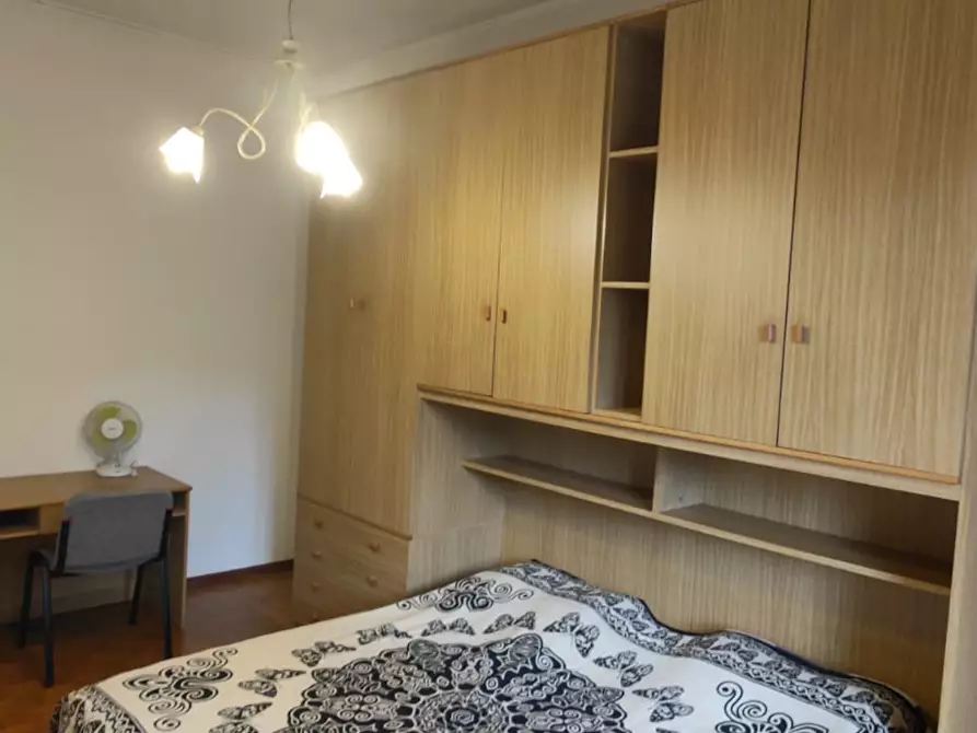 Immagine 33 di Pentalocale in affitto  in Via Misa 32 a Bologna