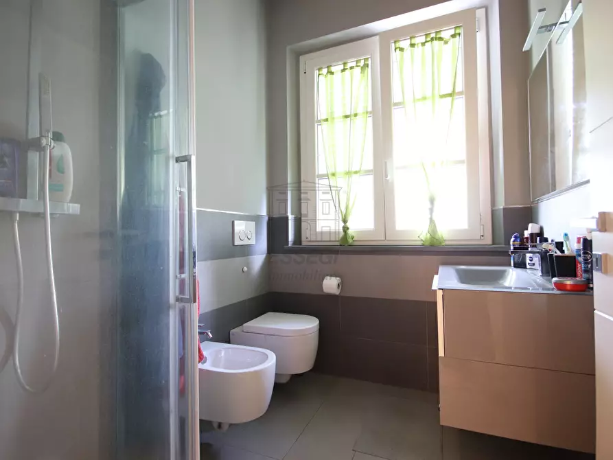 Immagine 35 di Villa in vendita  in Viale Prete a Capannori