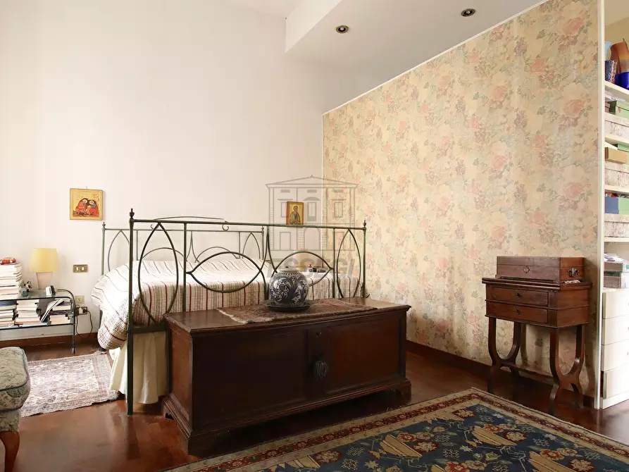 Immagine 11 di Appartamento in vendita  in Via Buia a Lucca