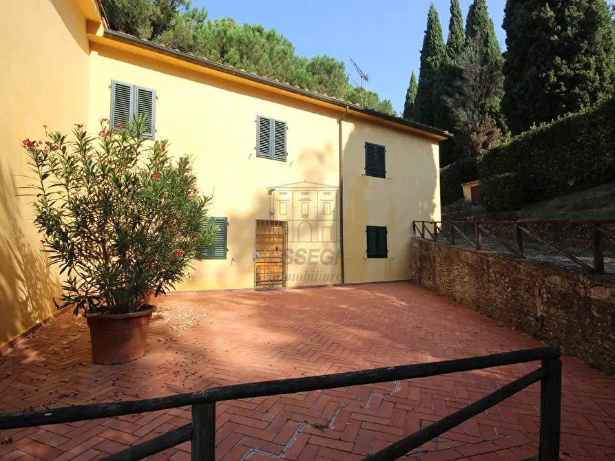 Immagine 14 di Rustico / casale in vendita  in Via Tofori a Capannori