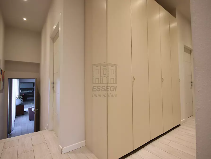 Immagine 32 di Villa in vendita  in Viale Prete a Capannori