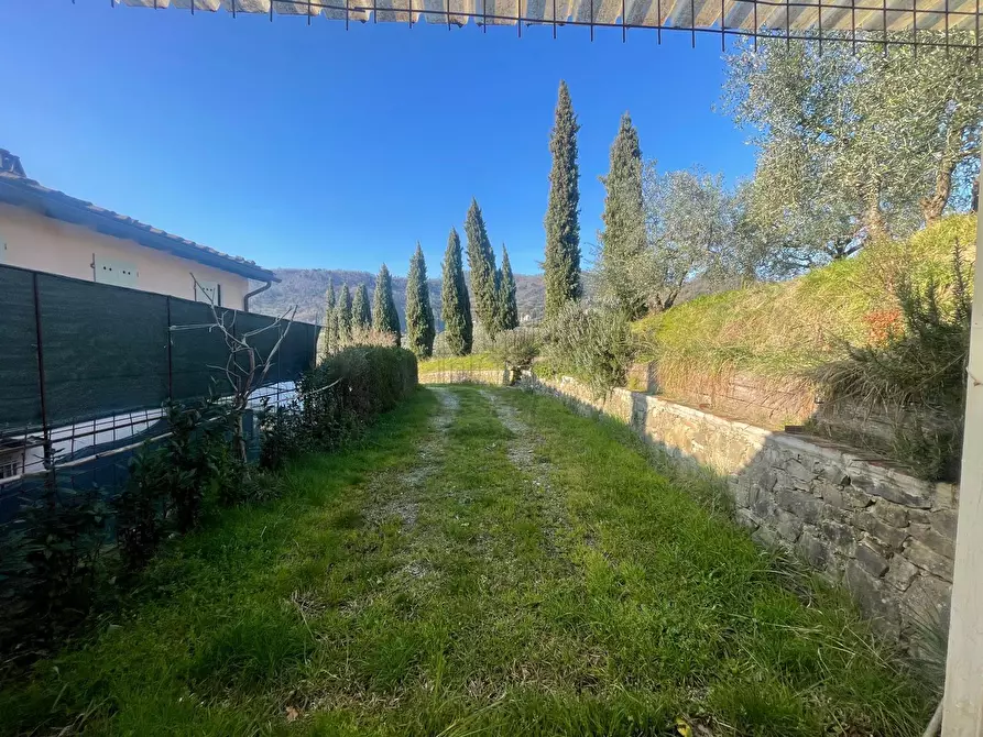 Immagine 18 di Rustico / casale in vendita  in Via dei bertolotti a Lucca