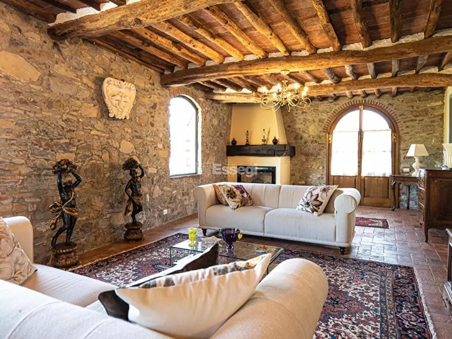 Immagine 22 di Rustico / casale in vendita  in Via di Mutigliano 1051/B a Lucca