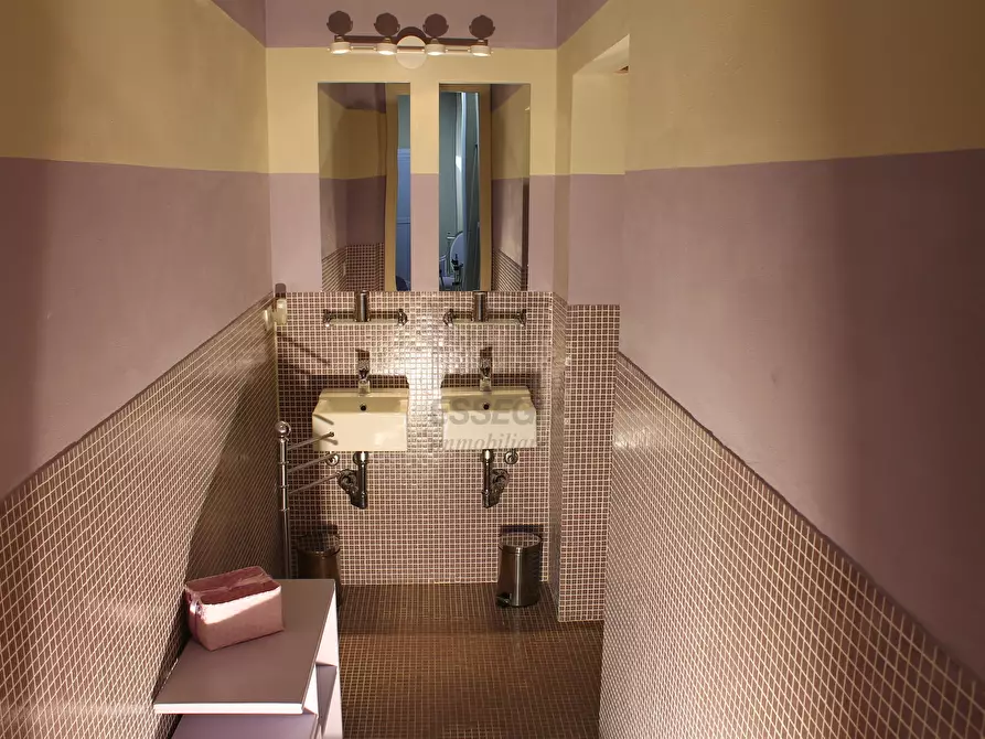 Immagine 15 di Villa in vendita  in Via di Stabbiano a Lucca