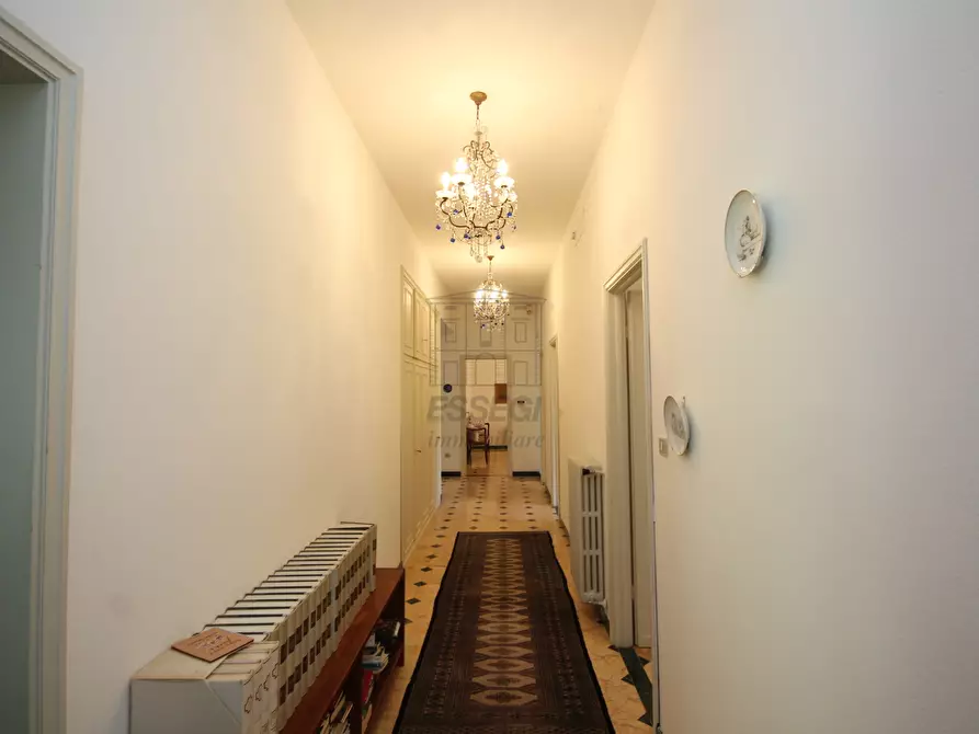 Immagine 14 di Villa in vendita  in via pradalino a Camaiore